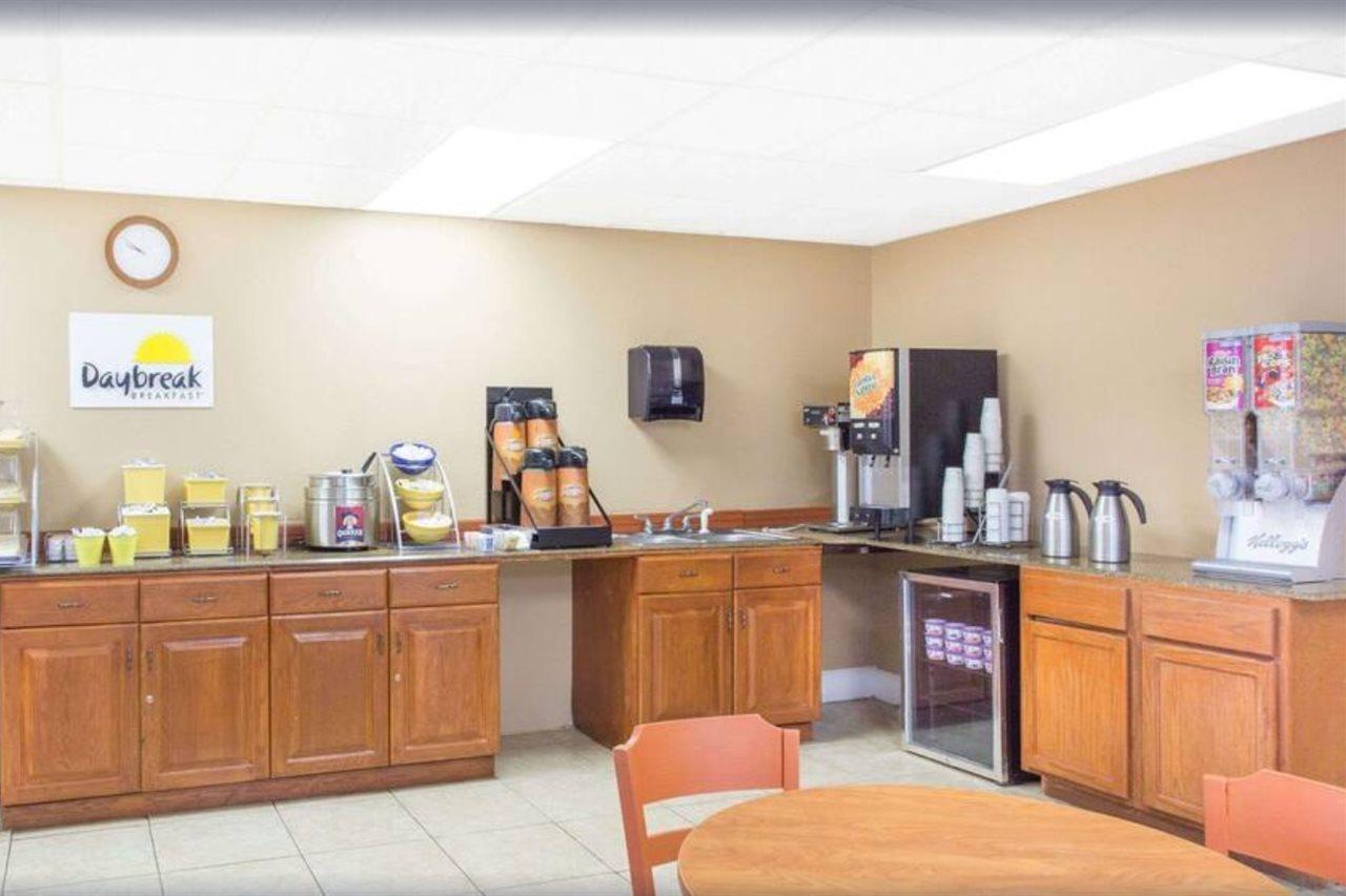 Days Inn Albany Luaran gambar